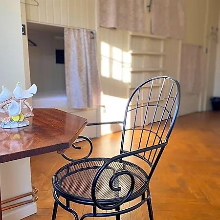 Blue Bird Boutique - Old Town Hostel Ryga