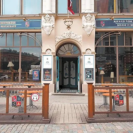 Blue Bird Boutique - Old Town *