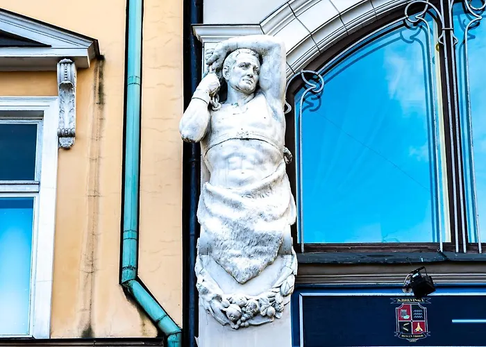 Blue Bird Boutique - Old Town