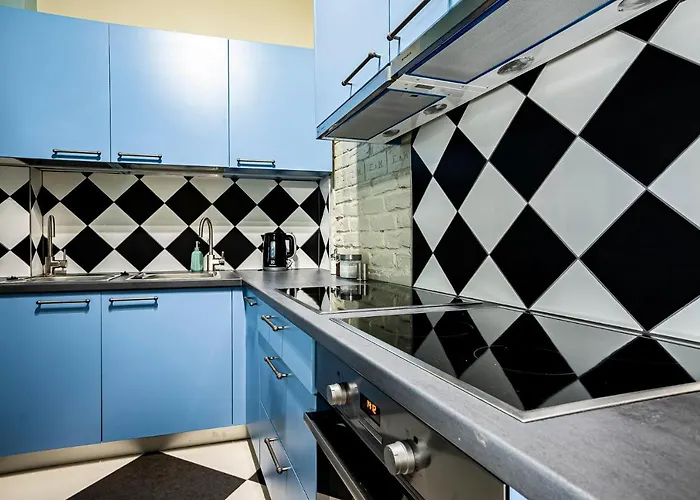 Blue Bird Boutique - Old Town *