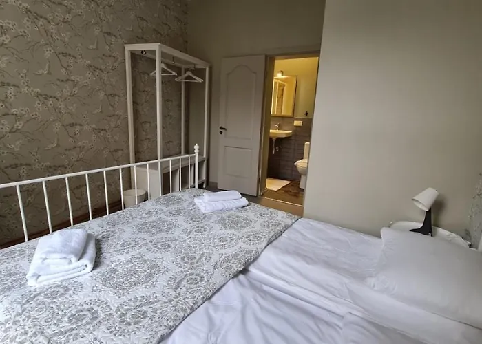 Blue Bird Boutique - Old Town Vandrarhem *