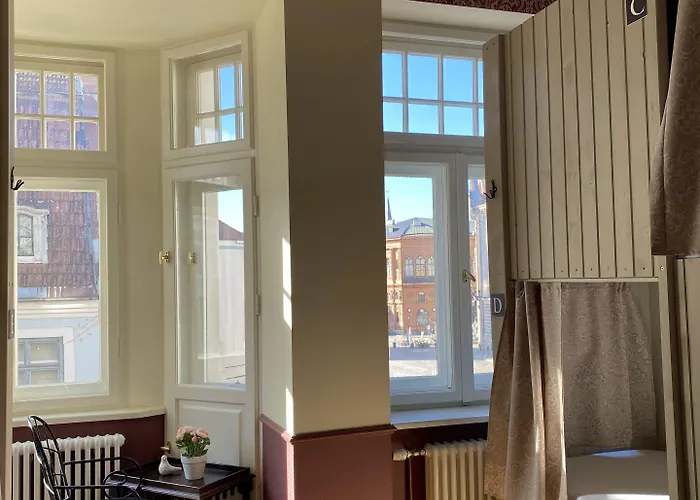 Blue Bird Boutique - Old Town بيت شباب *